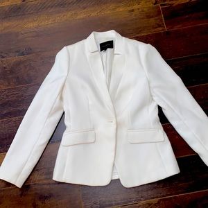 Banana Republic off-white blazer “Snow Day” EUC size 8
